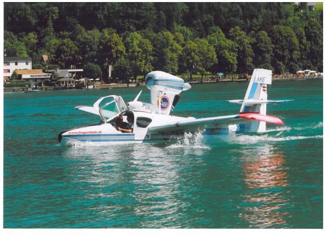 Motorflugunion Klosterneuburg, Scalaria Air Challenge, Lake LA4-200EP, OE-WWW